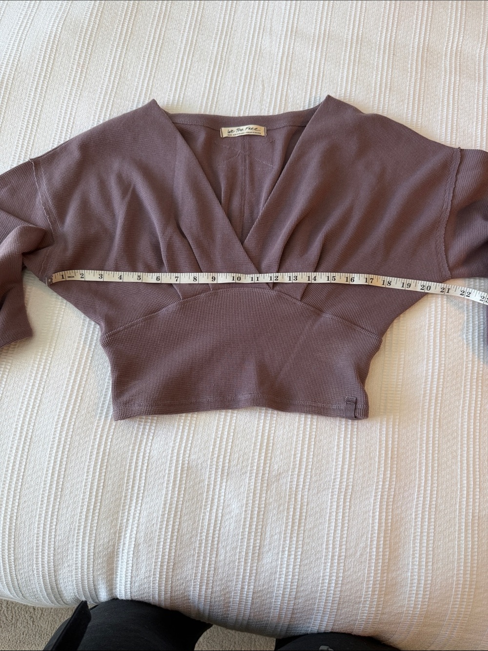 We the Free All Nighter Surpluce Cropped Ribbed V-Neck Top in Dusty Lavender - Picture 8 of 9